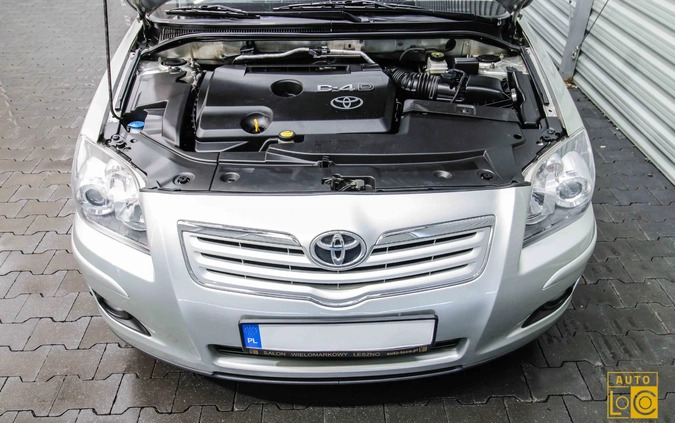 Toyota Avensis cena 14999 przebieg: 194000, rok produkcji 2007 z Nowe Skalmierzyce małe 326